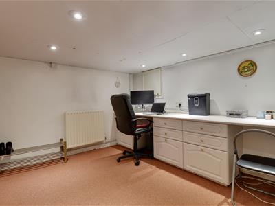 Picture 25